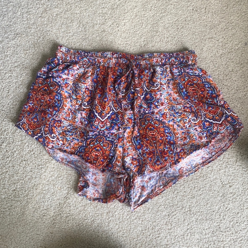LF multicolored shorts